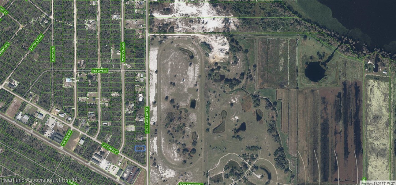 Property Photo:  16 Highlands Lake Drive  FL 33852 