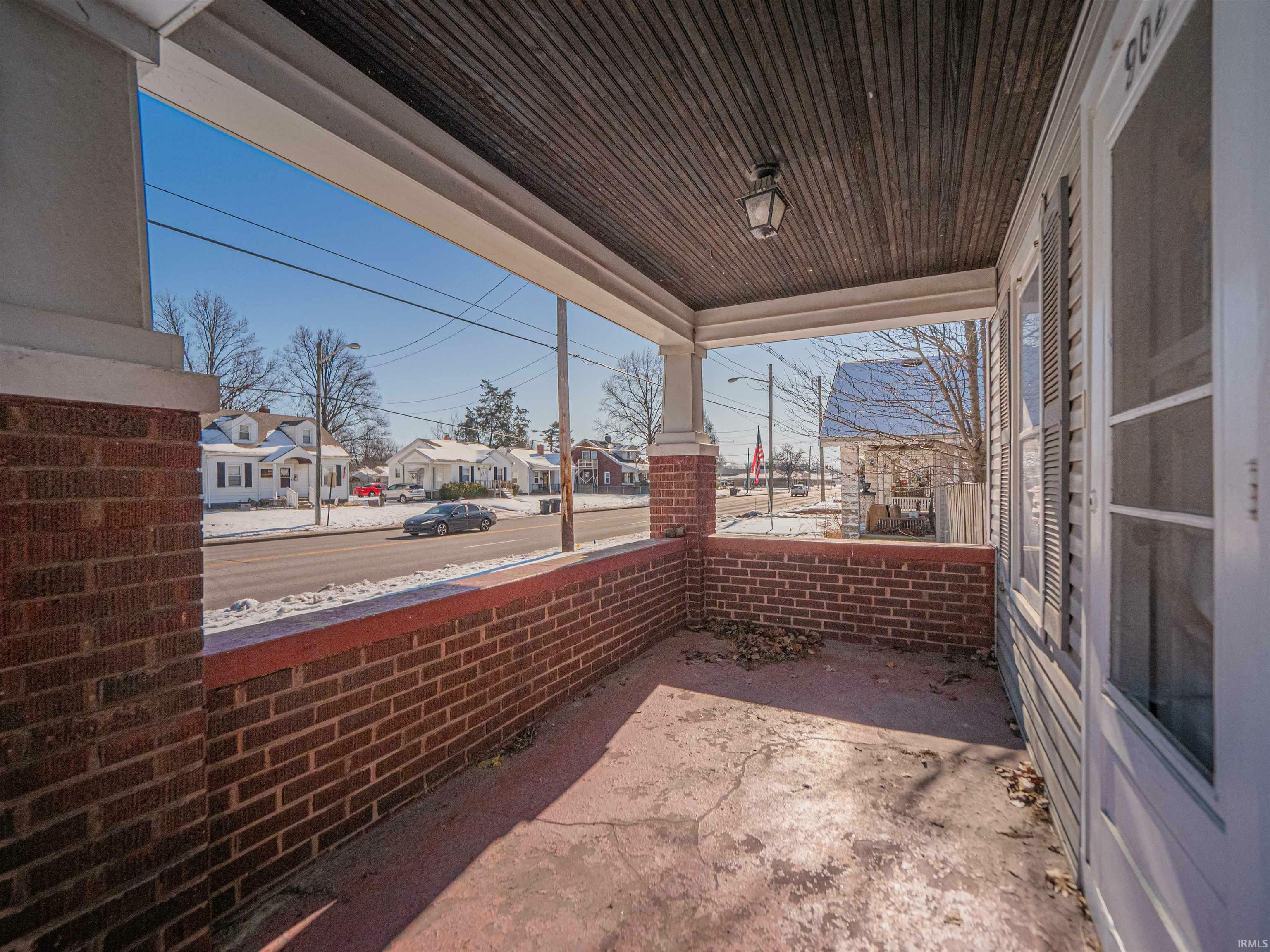 Property Photo:  902 N Weinbach Avenue  IN 47711 