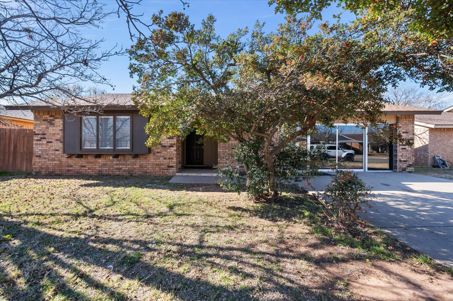 Property Photo:  7820 Uvalde Avenue  TX 79423 