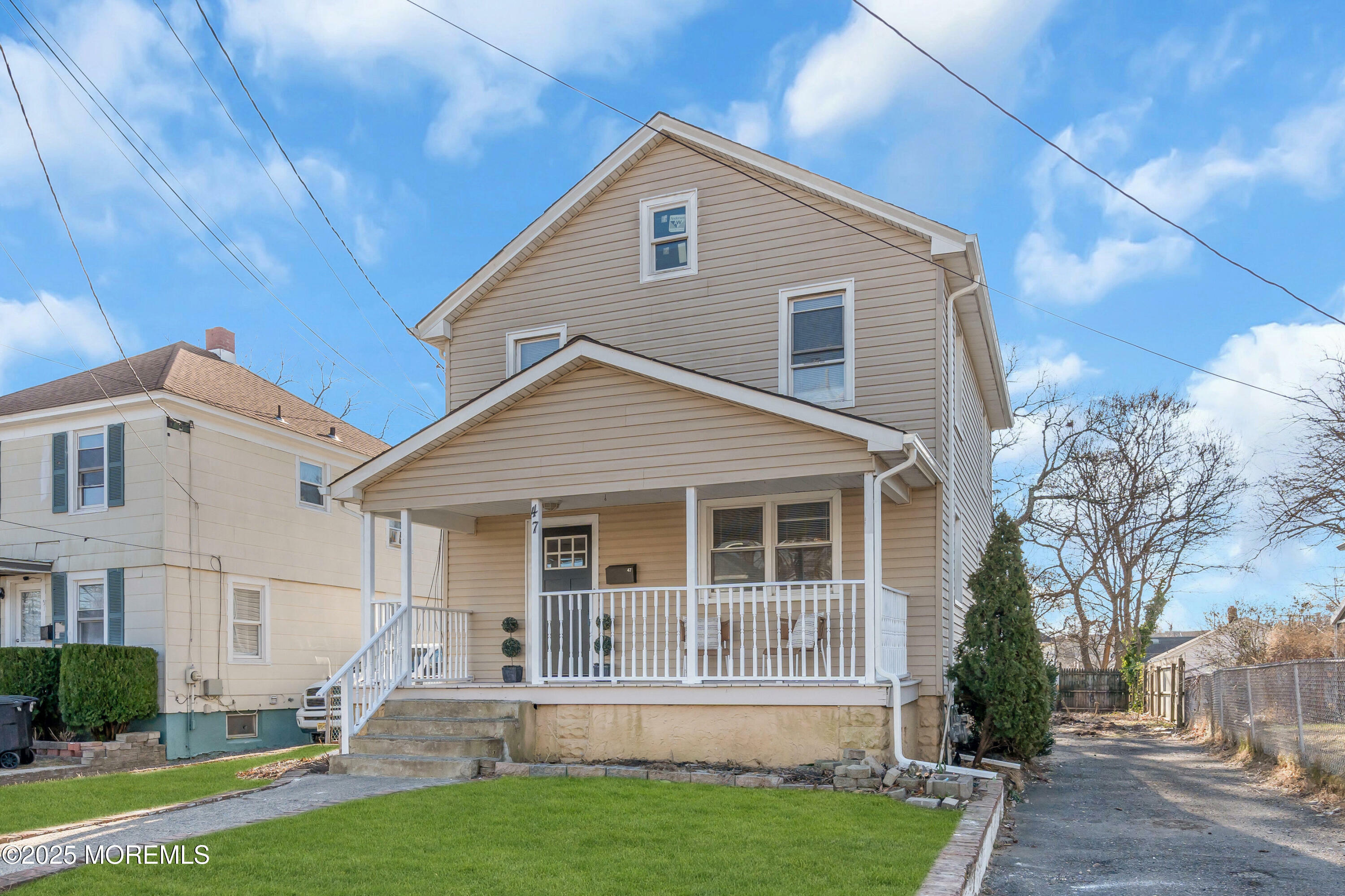 Property Photo:  47 Sunset Avenue E  NJ 07701 