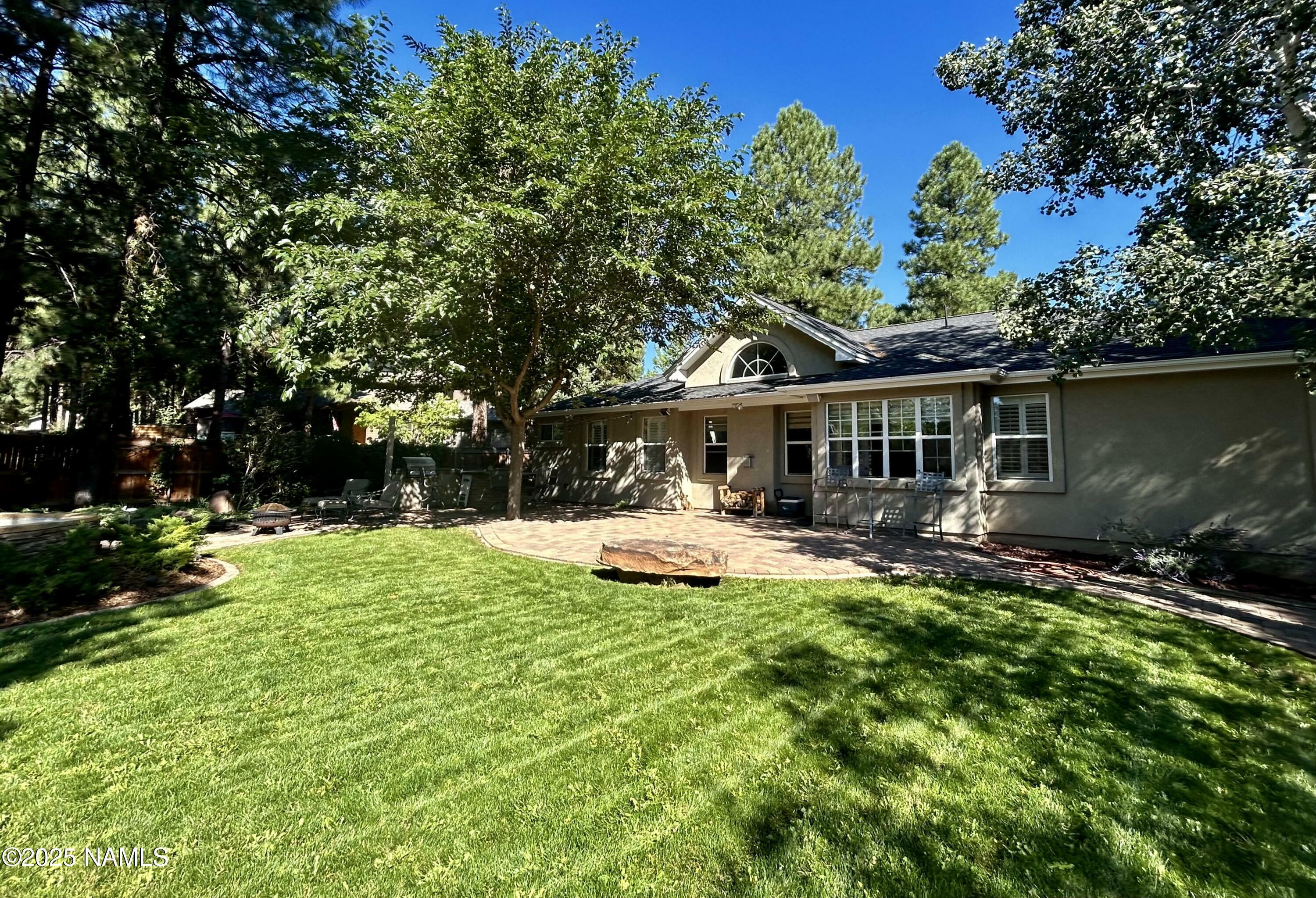 Property Photo: 1805 W Heavenly Court AZ 86001