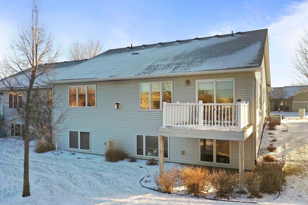 Property Photo:  2006 Lake Drive  MN 55057 