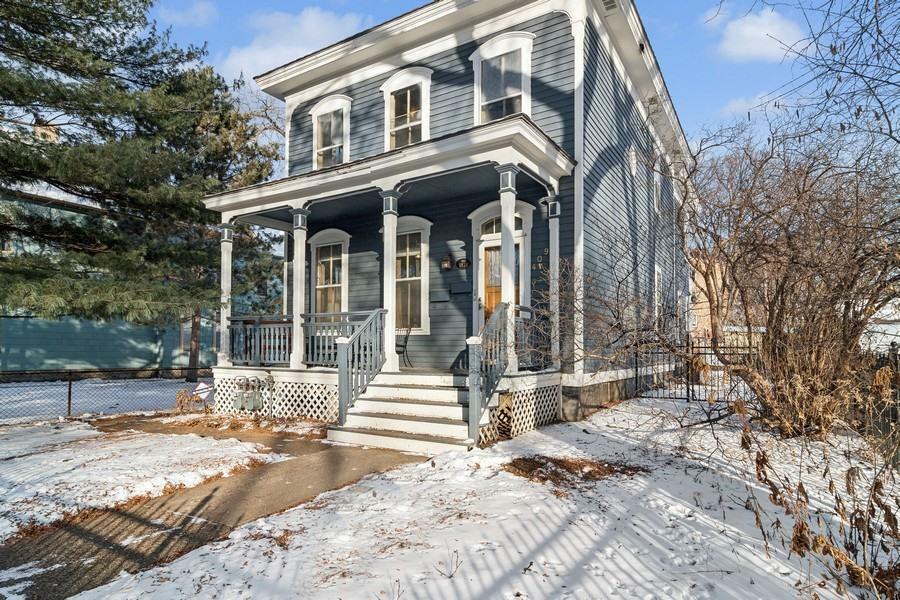 Property Photo:  409 Dayton Avenue  MN 55102 