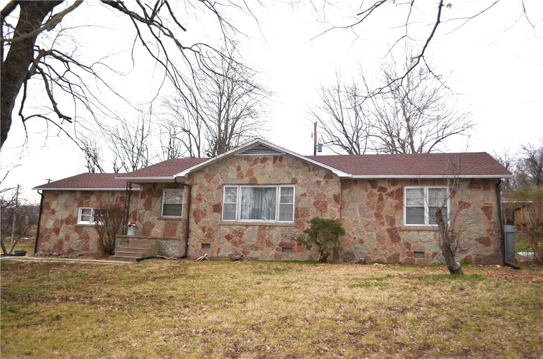 Property Photo:  1215 Capps Road  AR 72601 