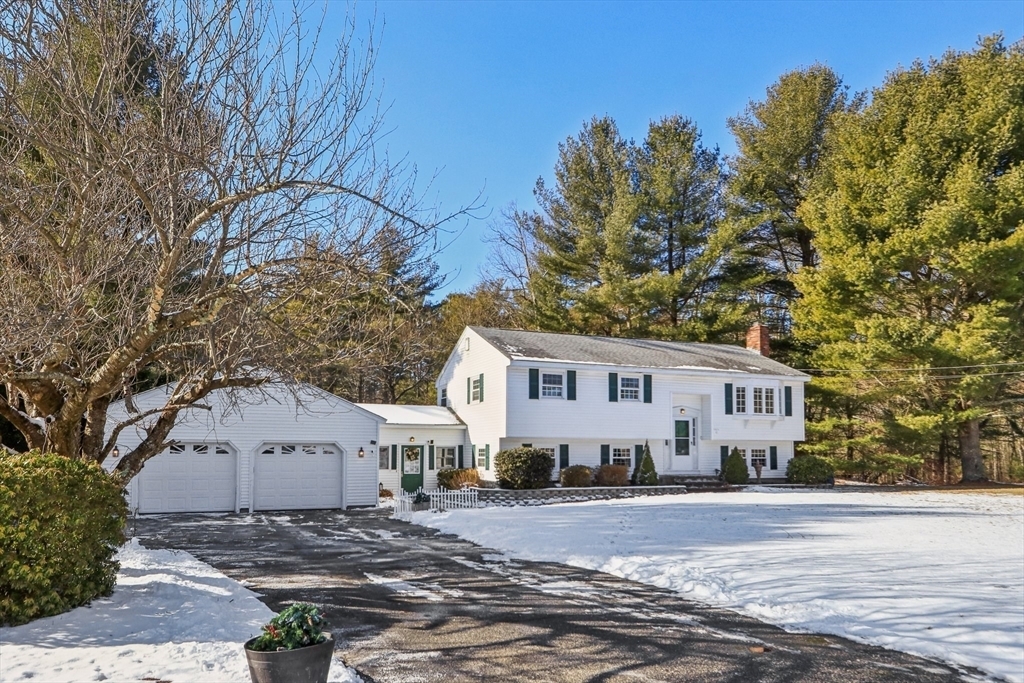Property Photo:  41 Redgate Rd  MA 01876 