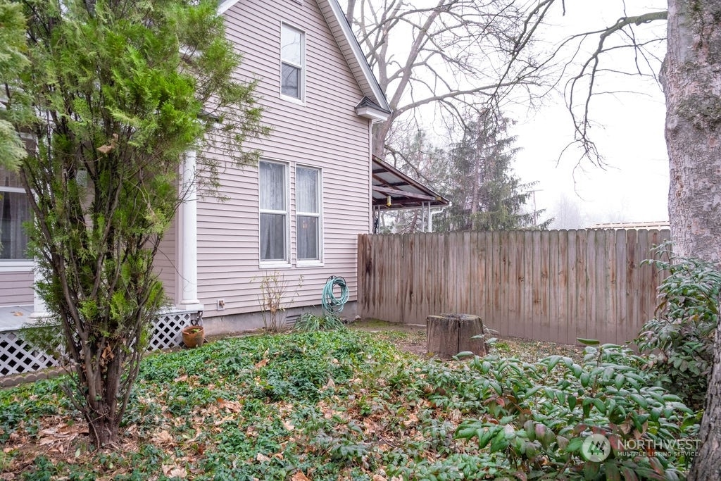 Property Photo: 834 Boyer Avenue WA 99362