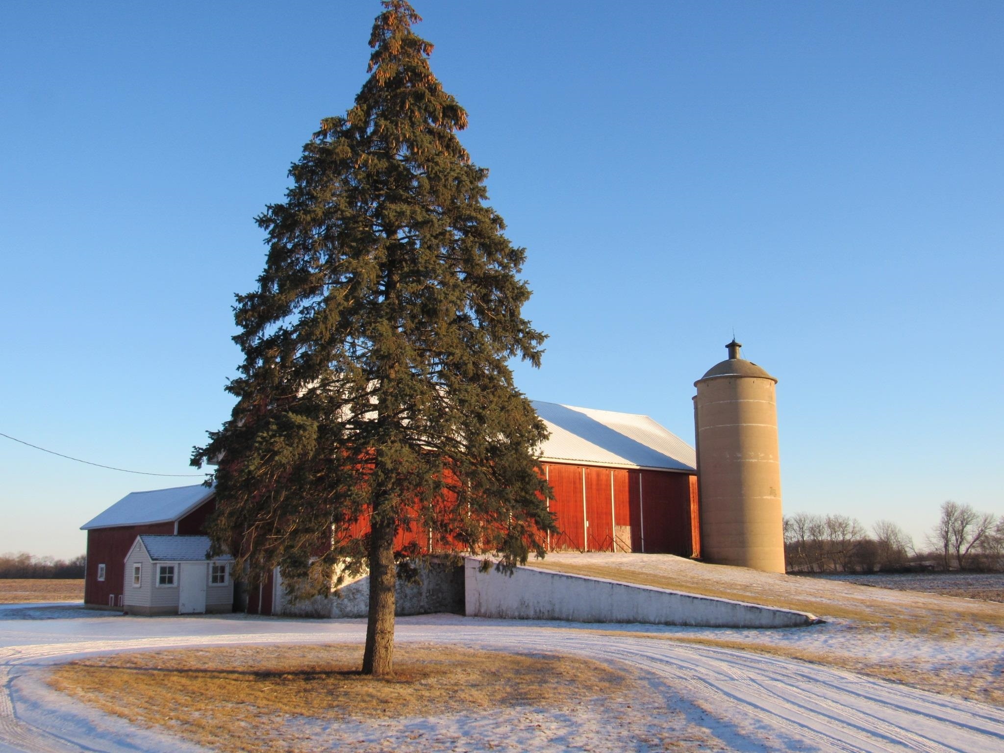 Property Photo:  9258 State Road 76  WI 54956 