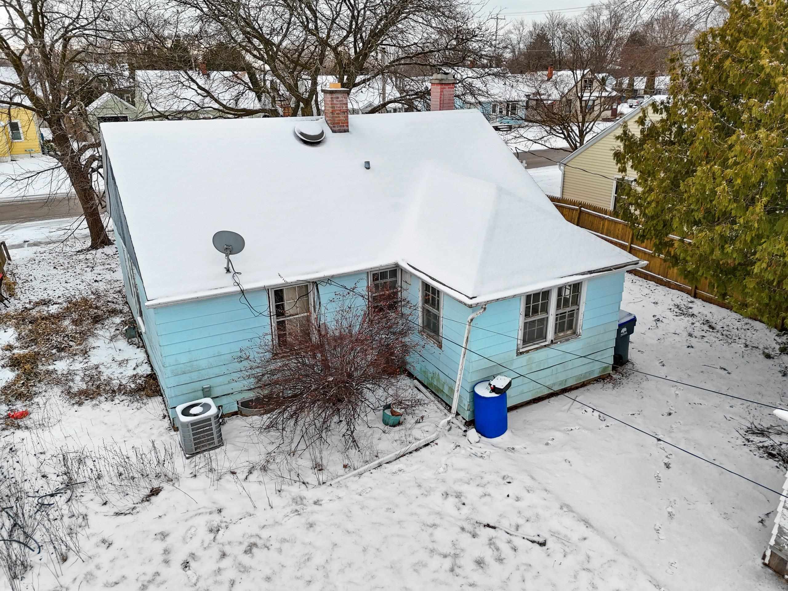 Property Photo:  942 Adams Street  WI 54956-2307 