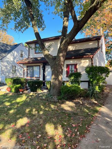 Property Photo:  4453 Croissant Street  MI 48125 