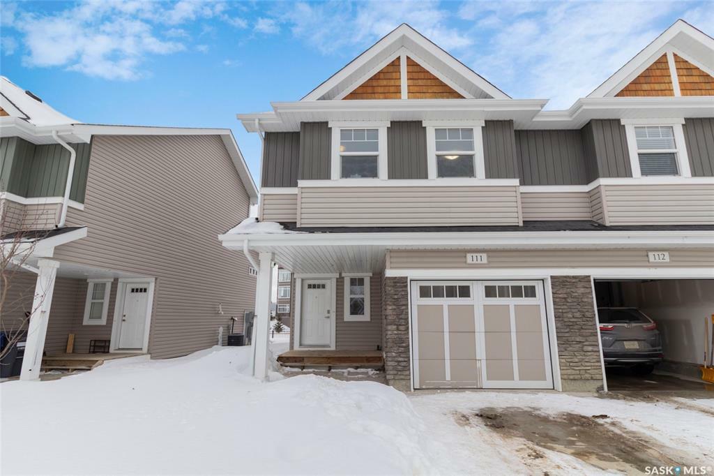 Property Photo:  315 Dickson Crescent 111  SK S7T 0Z1 