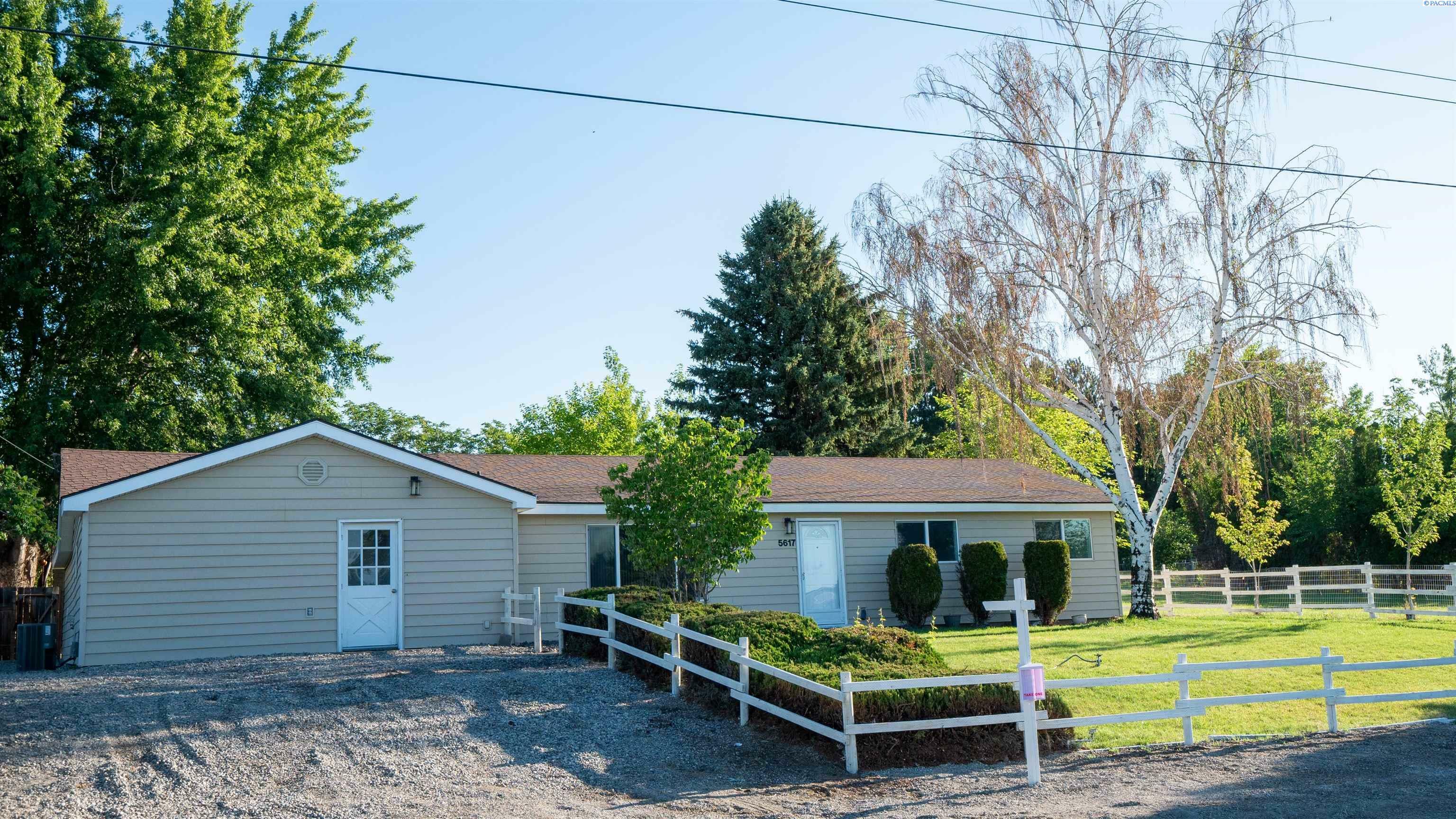 Property Photo:  5617 W Argent Rd  WA 99301 