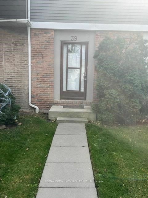 1331 Glenanna Rd 39  Pickering ON L1V 2Y4 photo