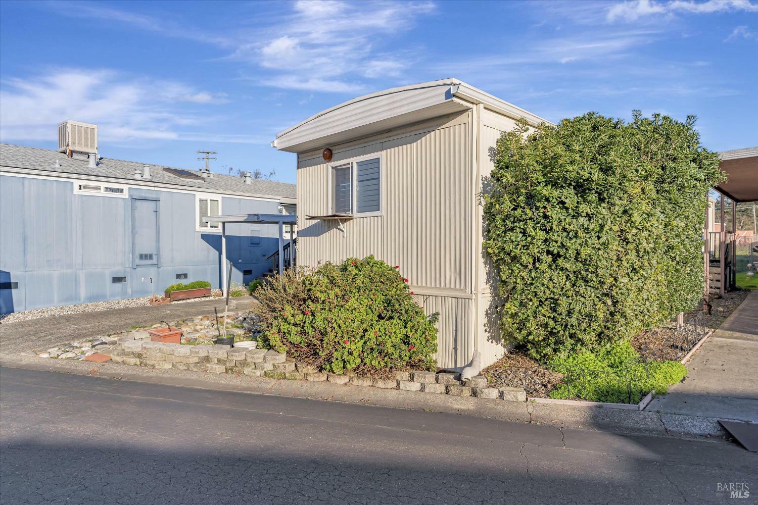 Property Photo: 5342 Rexford Way CA 95403