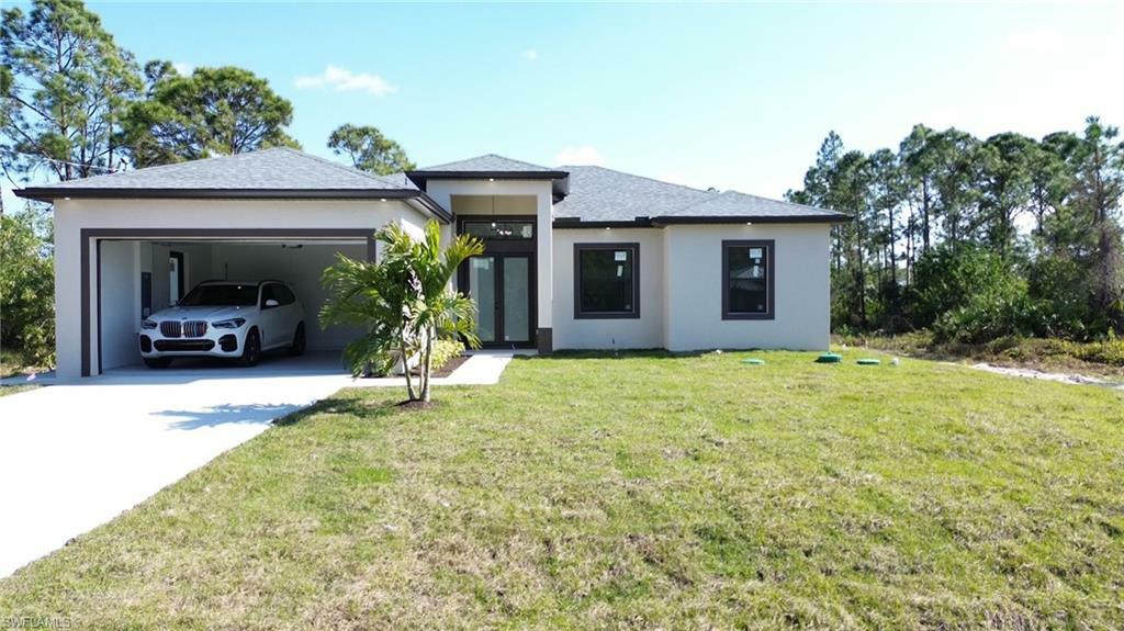 Property Photo:  719 Fullerton Ave S  FL 33974 
