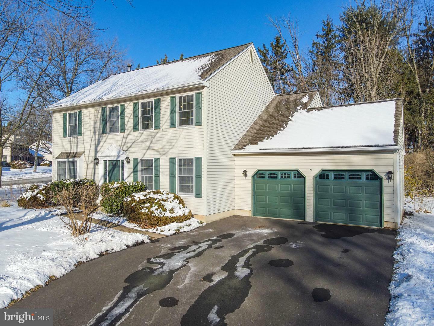 Property Photo:  253 Fox Chase Lane  PA 18901 