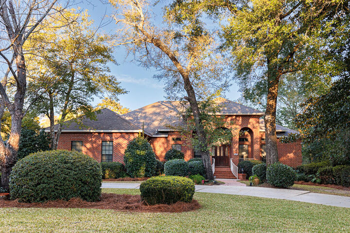 Property Photo: 629 Carr Drive FL 32578
