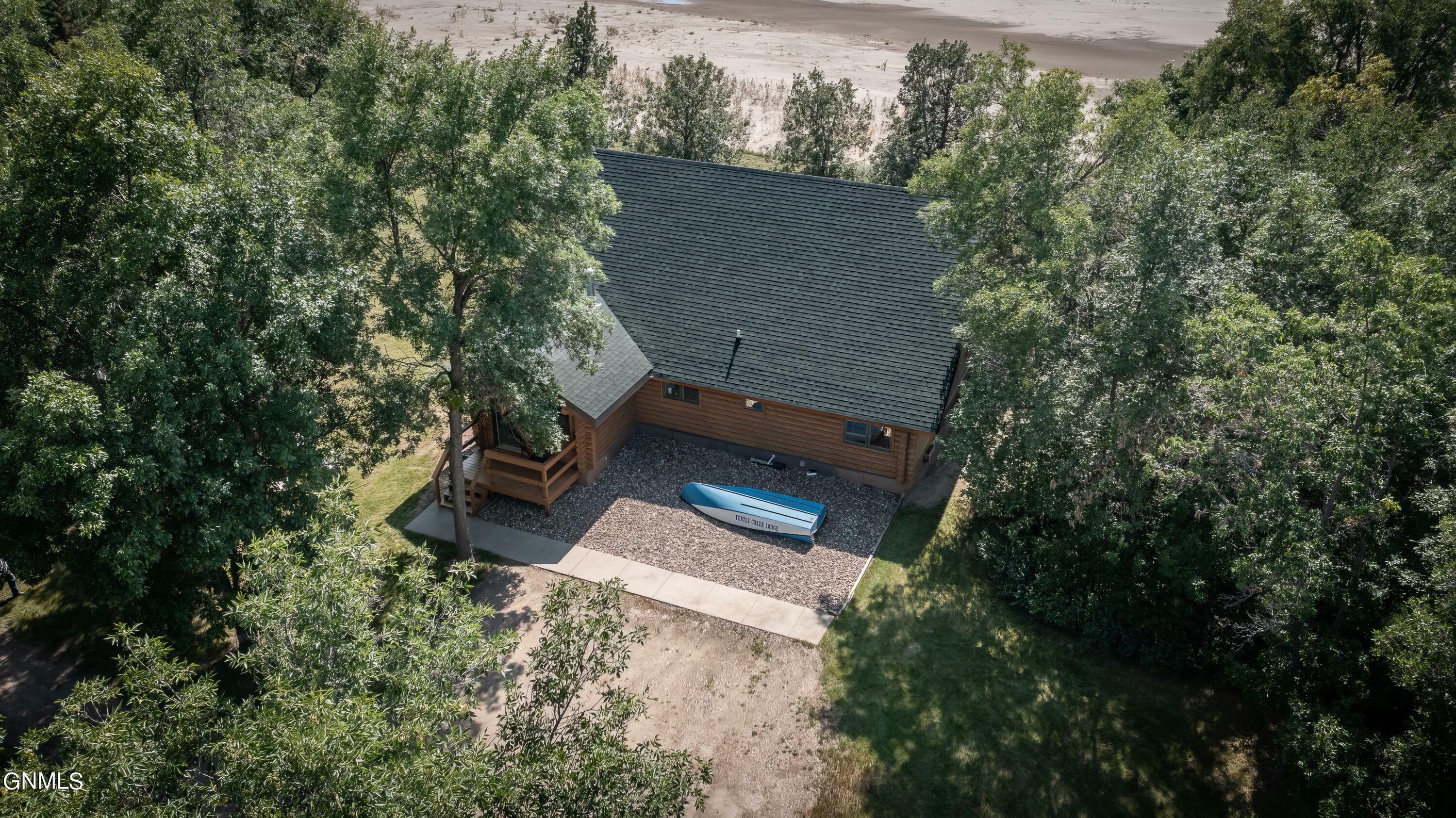 Property Photo: 1045 US-83 ND 58577