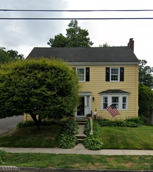 Property Photo:  434 W Meadow Ave  NJ 07065 