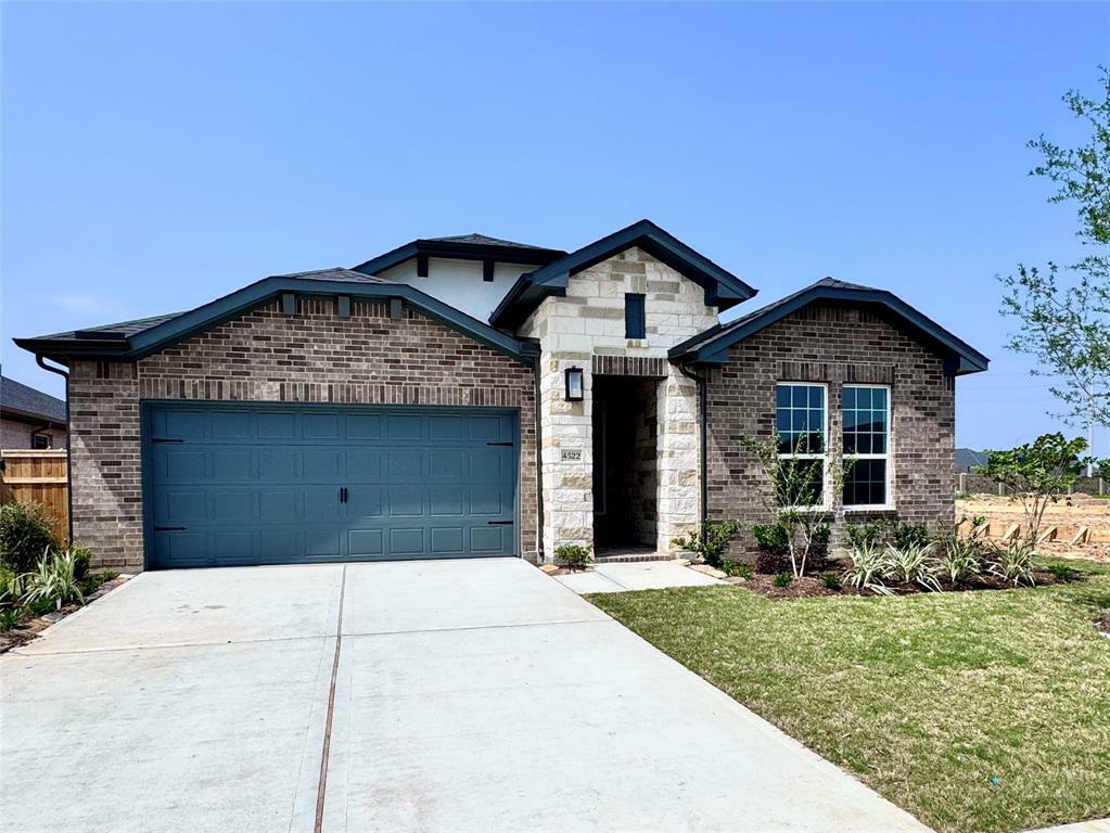 Property Photo: 4522 Rustic Grove Lane TX 77441