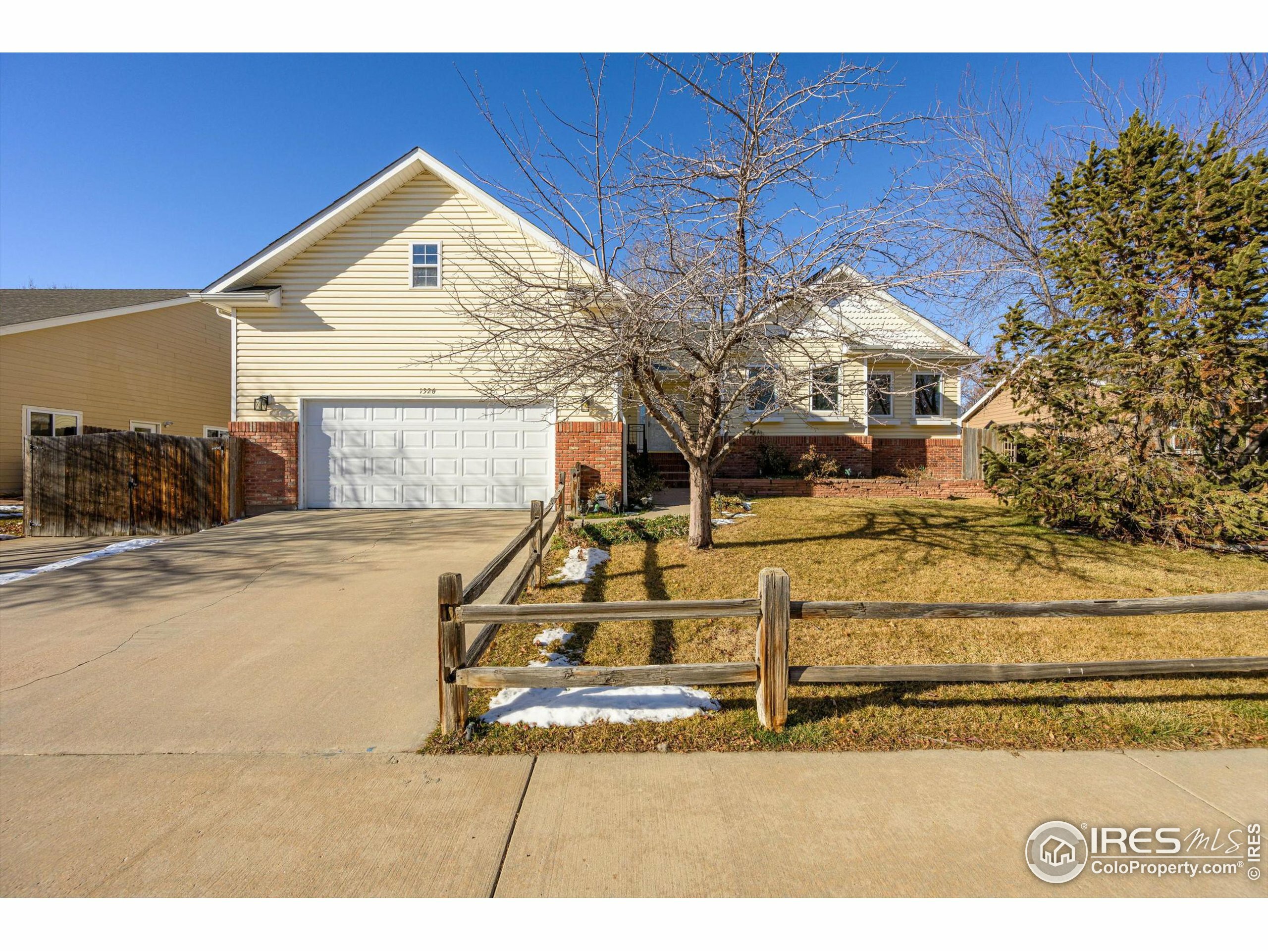 Property Photo:  1326 Waterwood Dr  CO 80550 