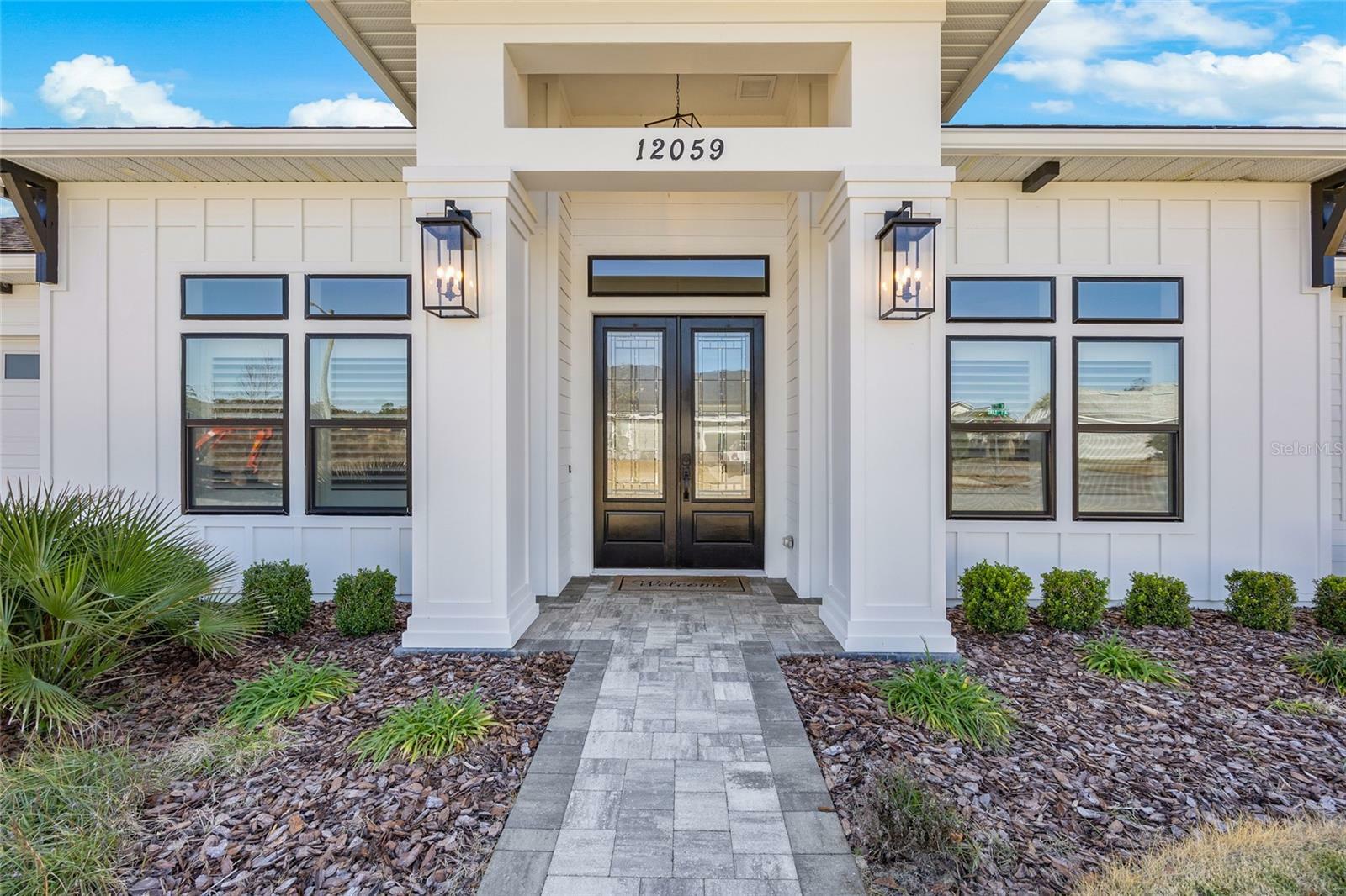 Property Photo: 12059 SW 12th Lane FL 32607