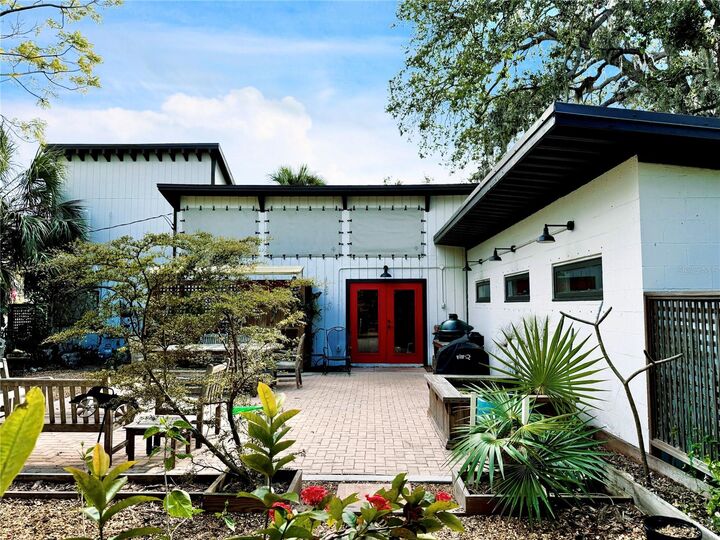 Property Photo:  4211 Old Bradenton Road  FL 34234 