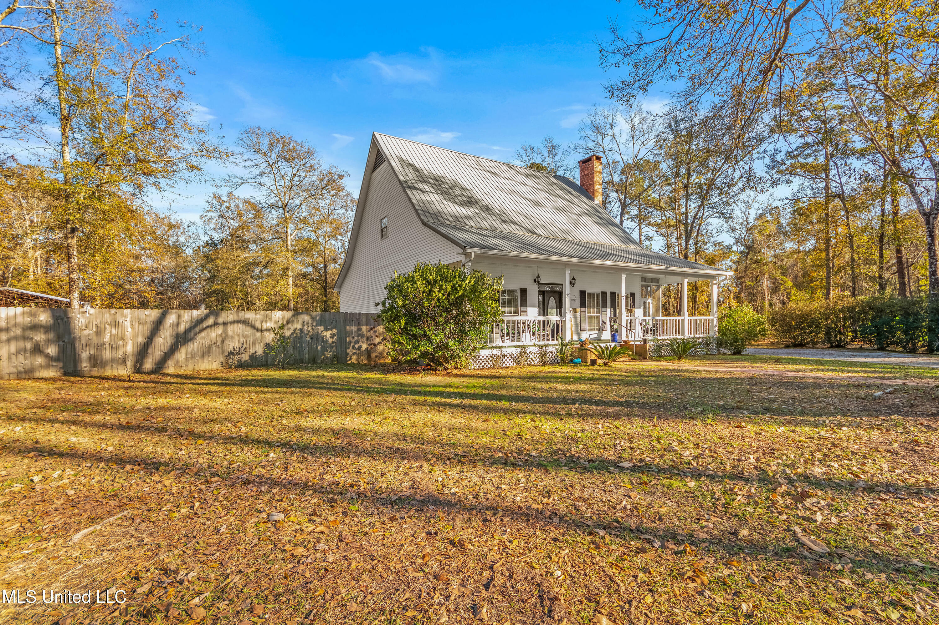 Property Photo:  16649 Old River Road Loop  MS 39565 