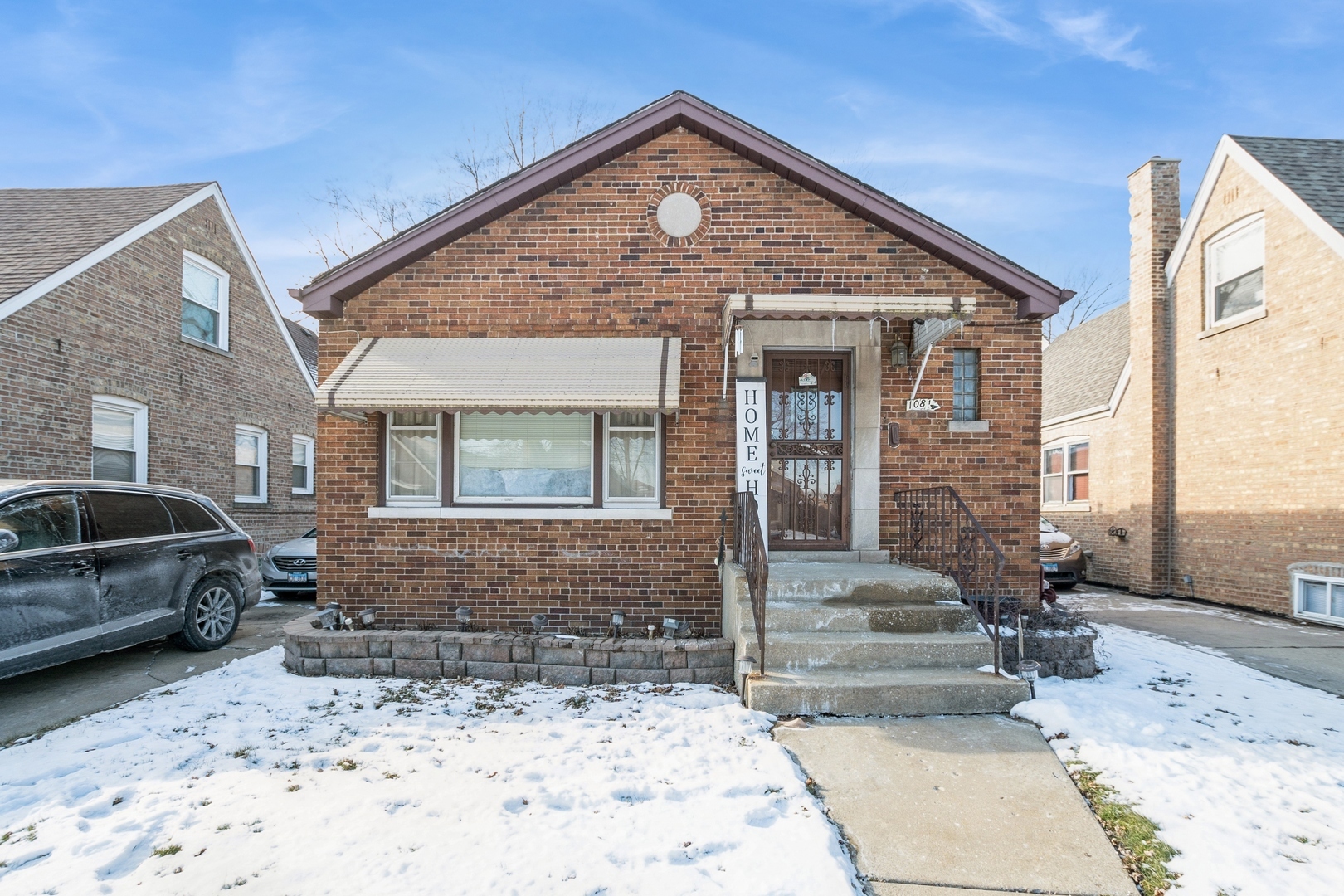 Property Photo:  10814 S Sangamon Street  IL 60643 