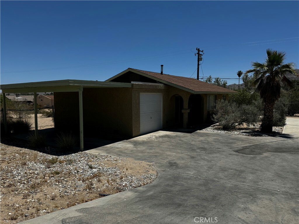 Property Photo: 73445 Sunnyvale Drive 3 CA 92277