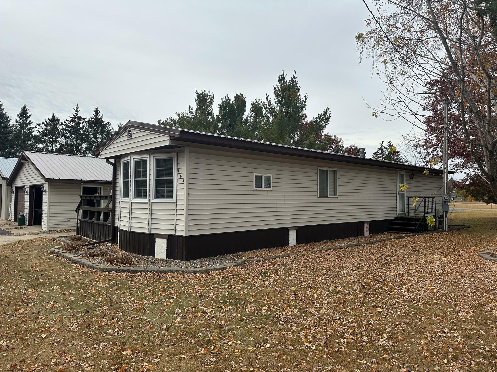 Property Photo: 164 Main Street W MN 56466