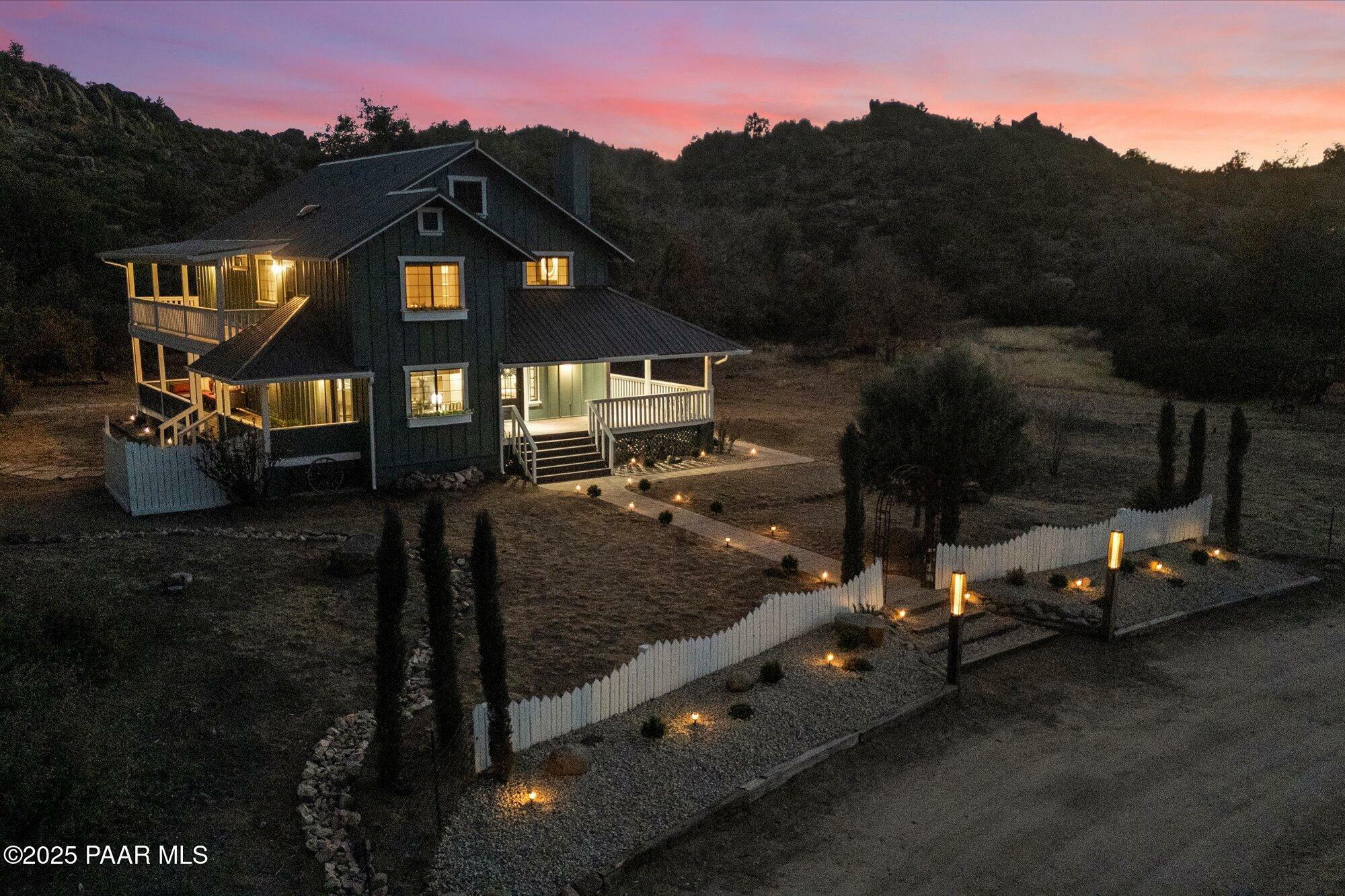 Property Photo: 17441 W Fair Oaks Road AZ 86305