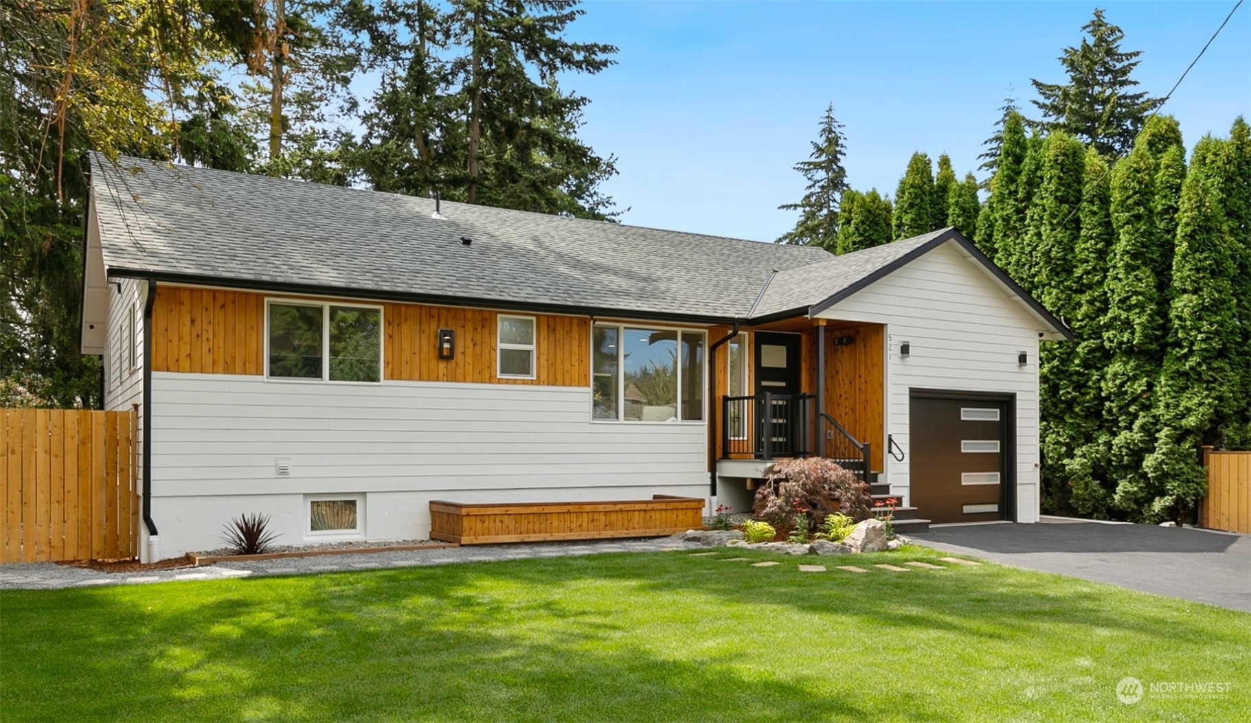 Property Photo:  521 NE 123rd Street  WA 98125 