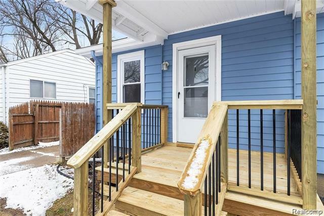 Property Photo:  3314 McDowell Street  MI 48220 