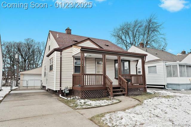 Property Photo:  17558 Valade Street  MI 48193 