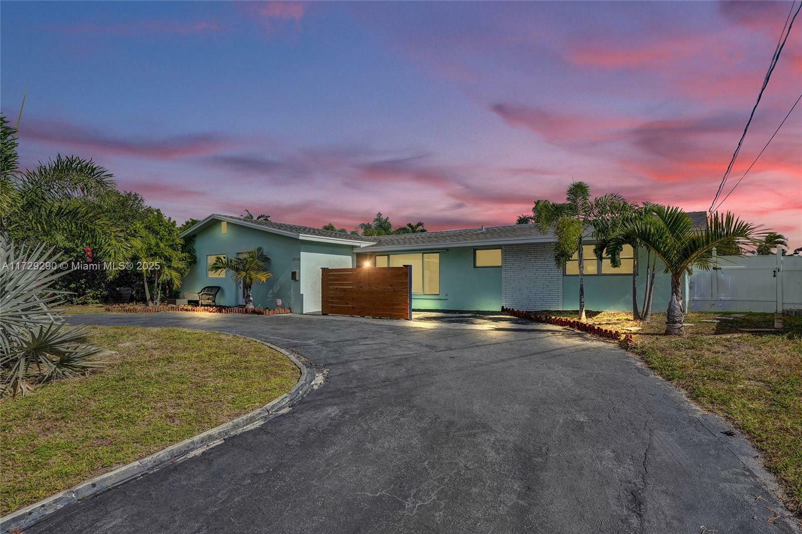 Property Photo:  1710 SW 6th Ave  FL 33060 