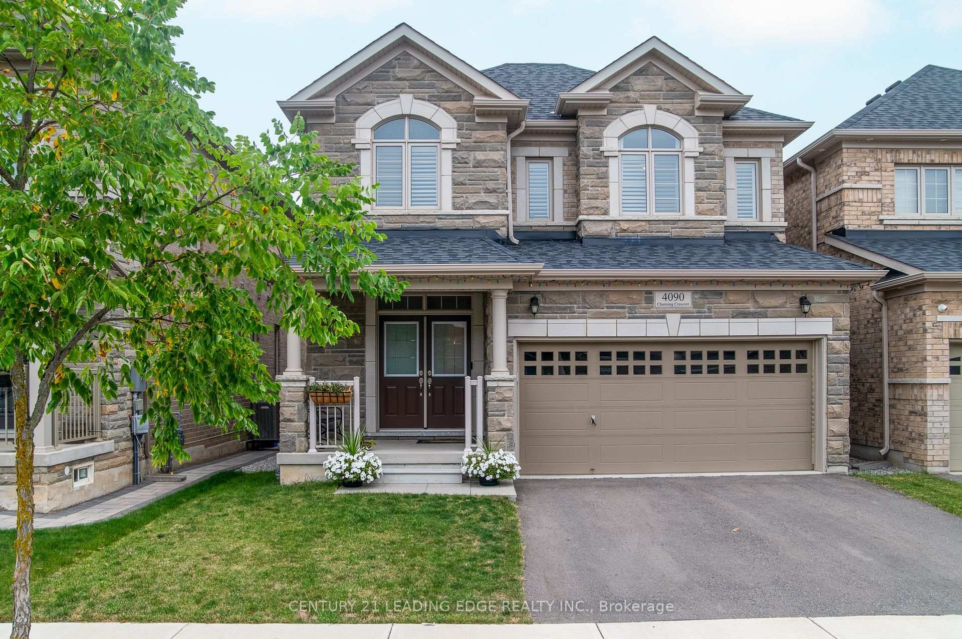 4090 Channing Crescent  Oakville ON L6H 3R3 photo
