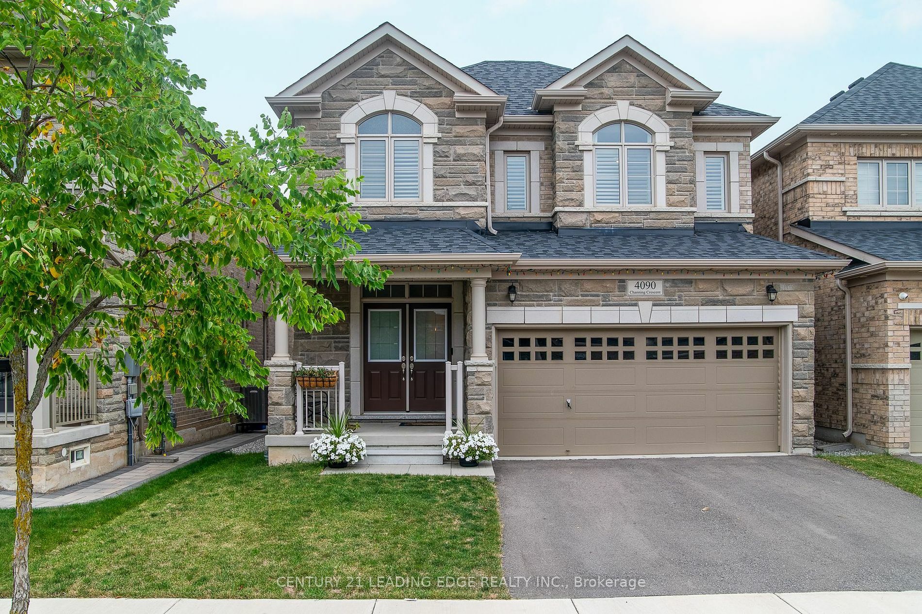 4090 Channing Cres  Oakville ON L6H 3R3 photo