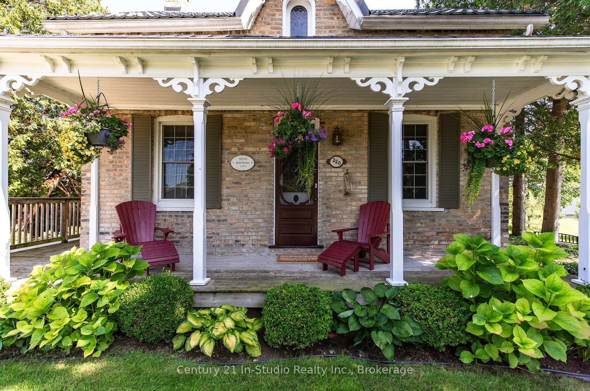 Property Photo: 220 Belcher Lane ON N0H 2L0