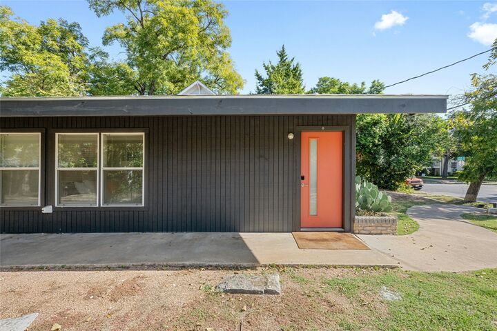 Property Photo:  2201 Leon Street D  TX 78705 