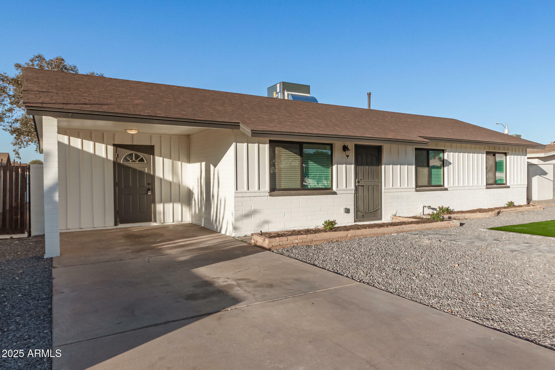 Property Photo:  874 E Tyson Street  AZ 85225 