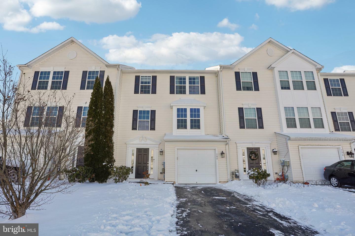 Property Photo:  184 S Savanna Drive  PA 19465 