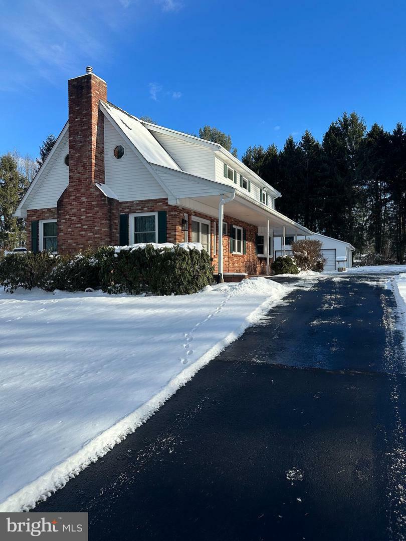 Property Photo:  3671 Spruce Hill Road  PA 18942 