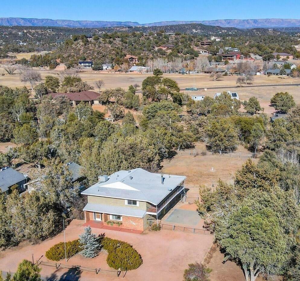 Property Photo: 1208 W Random Way AZ 85541