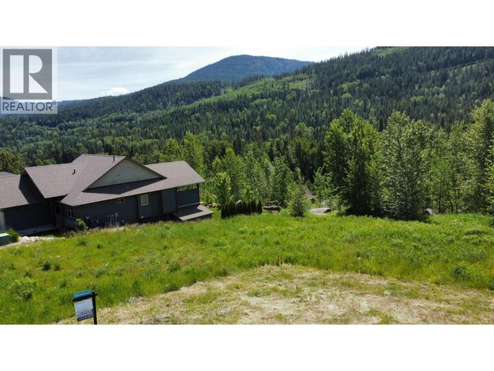 Property Photo:  917 Redstone Drive  BC V0G 1Y0
