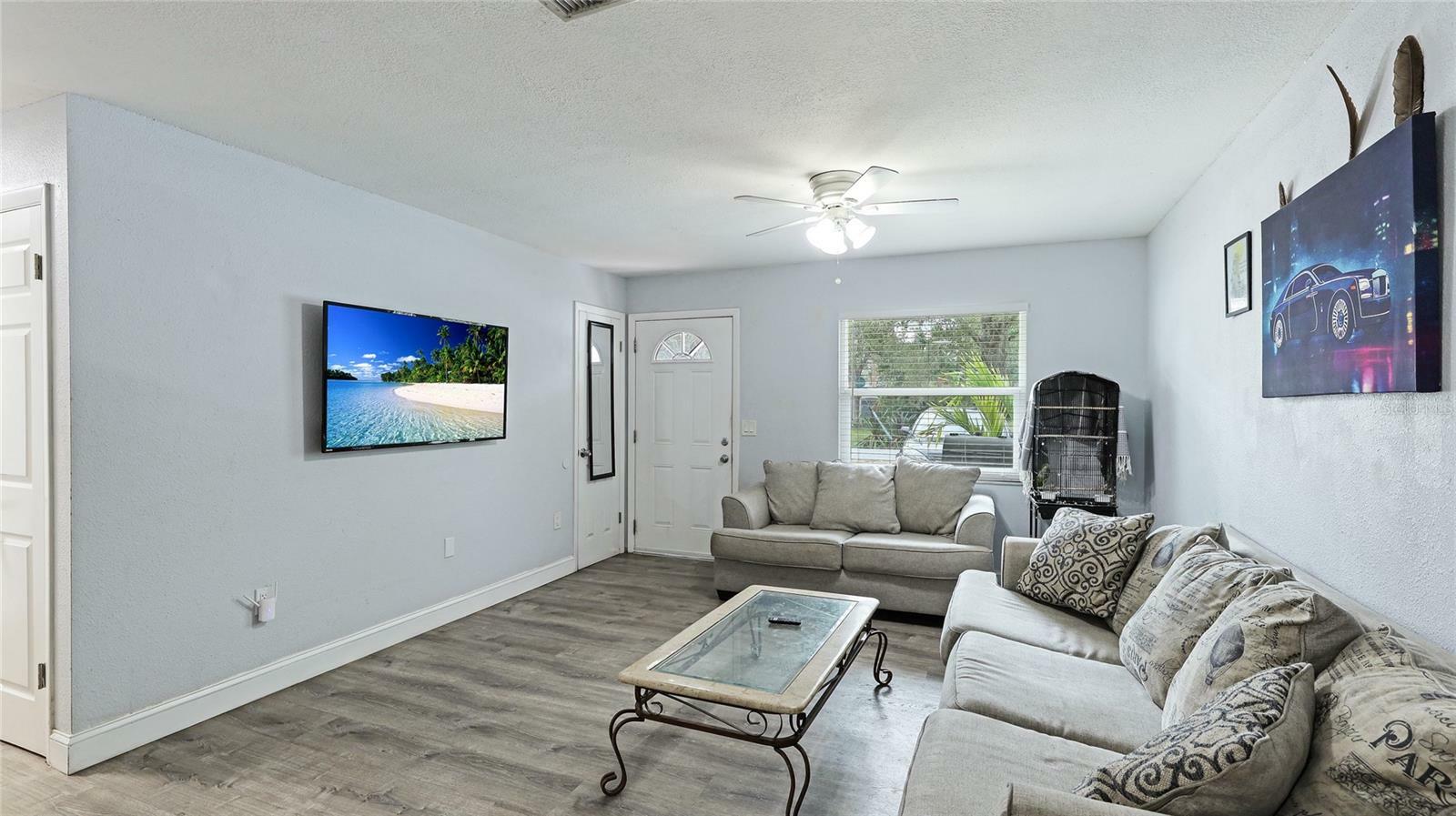 Property Photo:  2825 Forest Lane  FL 34231 