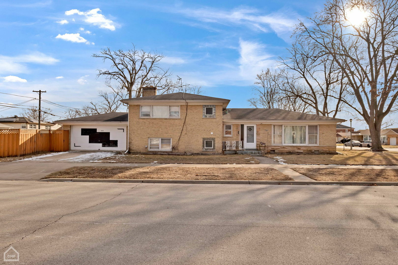 Property Photo: 4255 Birchwood Avenue IL 60076