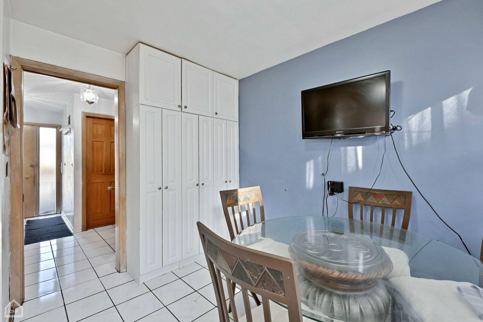 Property Photo:  4255 Birchwood Avenue  IL 60076 