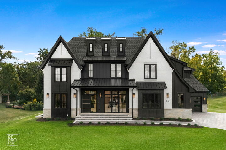 Property Photo:  1161 Secret Forest Drive  IL 60527 