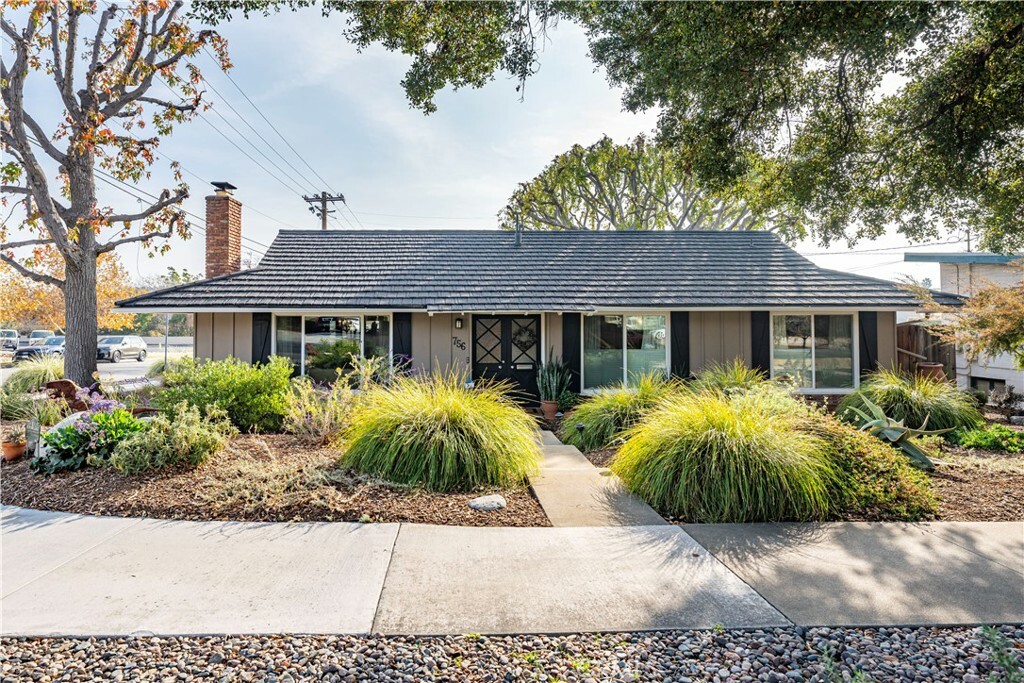 756 E Foothill Boulevard  Glendora CA 91741 photo