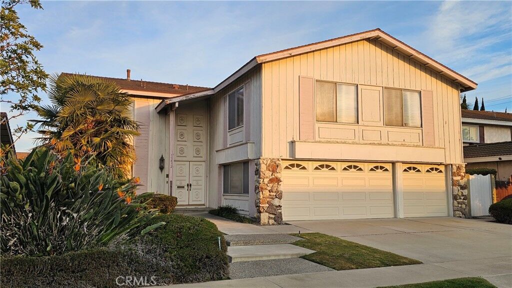 Property Photo:  15452 Maryknoll Street  CA 92683